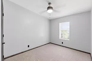 306 Village Ct, Fairborn, OH 45324 - Photo 12