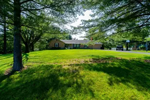 6126 Knollwood Rd, Springfield, OH 45502 - Photo 6