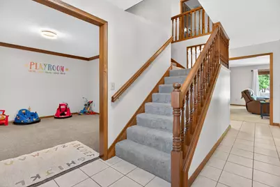 1665 Marby Drive, Troy, OH 45373 - Photo 4