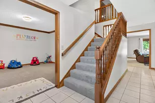 1665 Marby Dr, Troy, OH 45373 - Photo 4