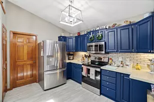 1912 Wedgewood Cir, Springfield, OH 45503 - Photo 8