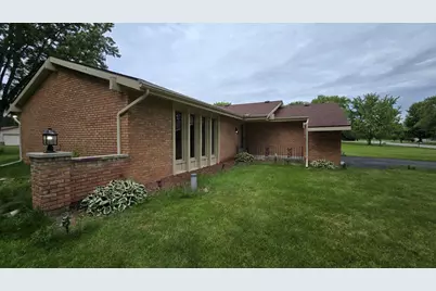 6407 Floyd Drive, Springfield, OH 45502 - Photo 4