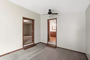 1700 W Sparrow Rd, Springfield, OH 45502 - Photo 36