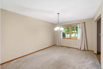 1700 W Sparrow Road, Springfield, OH 45502 - Photo 12