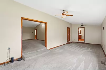 1700 W Sparrow Road, Springfield, OH 45502 - Photo 34