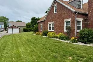 111 S Wayne St, Saint Marys, OH 45885 - Photo 4