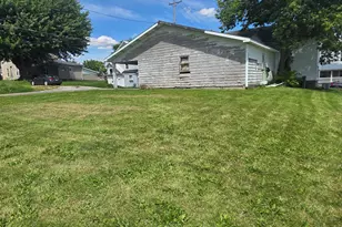 23 N Barron St, Kenton, OH 43326 - Photo 32