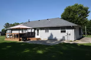 216 E 4th St, Christiansburg, OH 45389 - Photo 34