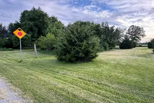 12029 Dutton Rd, Rockford, OH 45882 - Photo 8