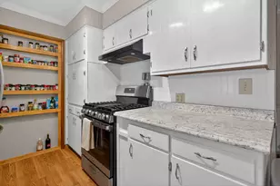 822 Barbara Ln, Wapakoneta, OH 45895 - Photo 10