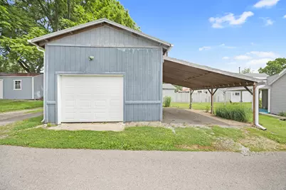 109 N Springhill Street, Bellefontaine, OH 43311 - Photo 8