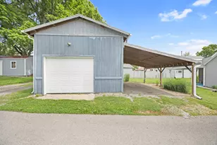 109 N Springhill St, Bellefontaine, OH 43311 - Photo 8