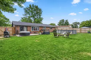 8136 Gibson Ave, Fairborn, OH 45324 - Photo 18