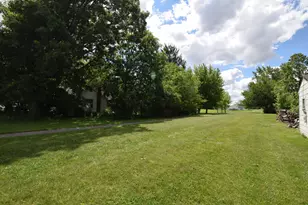 302 Elliot Rd, Russells Point, OH 43348 - Photo 10