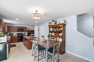 310 Golden Gate Ave, Springfield, OH 45505 - Photo 12