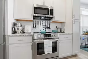 637 Angler Ct, Dayton, OH 45430 - Photo 22