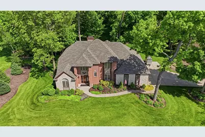 2350 Lostwood Court, Beavercreek TWP, OH 45385 - Photo 12