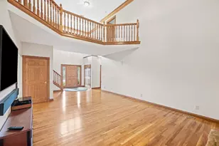 2350 Lostwood Ct, Beavercreek TWP, OH 45385 - Photo 18