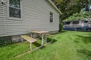 1302 N Yellow Springs St, Springfield, OH 45504 - Photo 26