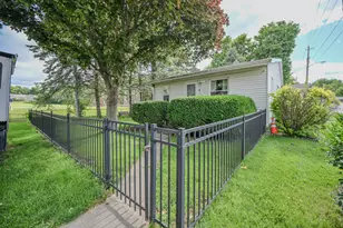 1302 N Yellow Springs St, Springfield, OH 45504 - Photo 24