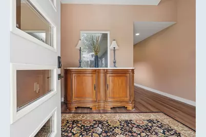 1300 E Choctaw Drive, London, OH 43140 - Photo 4