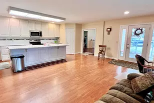 613 Boyce St, Urbana, OH 43078 - Photo 2