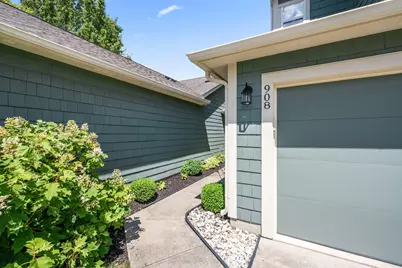 908 Cambridge Circle, Troy, OH 45373 - Photo 2