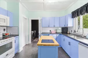 653 N Main St, Bellefontaine, OH 43311 - Photo 14