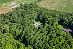 1725 Irvin Rd, Lima, OH 45807 - Photo 4