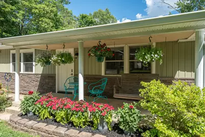 242 N Bickett Road, Xenia, OH 45385 - Photo 6
