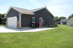910 Baker Rd, Versailles, OH 45380 - Photo 10