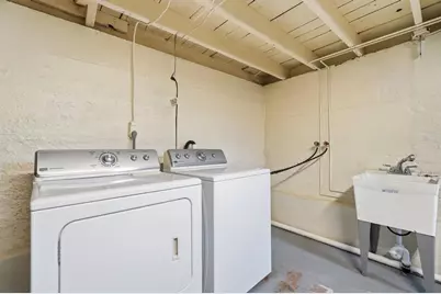 601 W Benton Street, Wapakoneta, OH 45895 - Photo 52