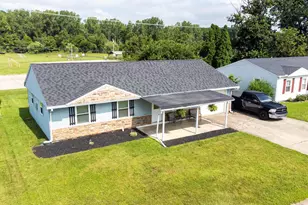 803 Weinland St, New Carlisle, OH 45344 - Photo 2