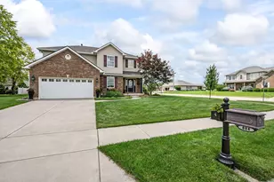 884 Shaftsbury Rd, Troy, OH 45373 - Photo 4