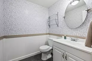 884 Shaftsbury Rd, Troy, OH 45373 - Photo 52