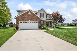 884 Shaftsbury Rd, Troy, OH 45373 - Photo 2