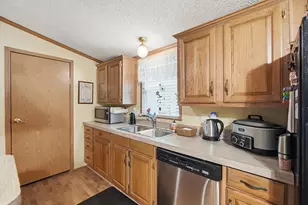 5334 Silver Dome Dr, Dayton, OH 45414 - Photo 12