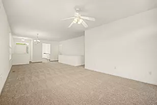 2567 Eagle View Dr, Dayton, OH 45431 - Photo 12