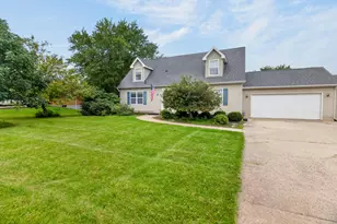 2123 Wapakoneta Ave, Sidney, OH 45365 - Photo 2