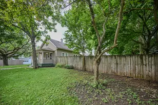 121 Hitt St, Urbana, OH 43078 - Photo 2