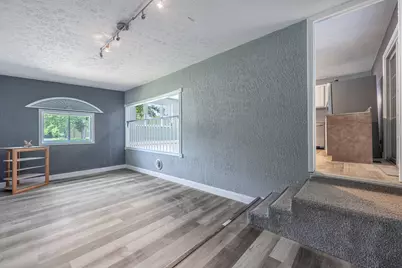5082 Leedale Drive, Dayton, OH 45417 - Photo 8