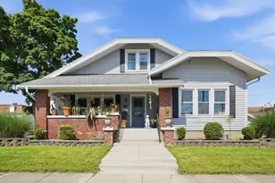19 S 2nd St, Tipp City, OH 45371 - Photo 2