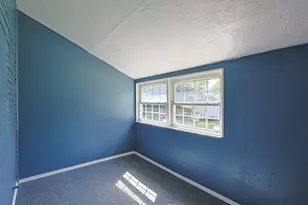 62 Pioneer St, Dayton, OH 45405 - Photo 8