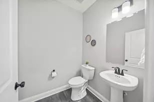 1612 Whispering Pines Ln, Bellefontaine, OH 43311 - Photo 12