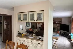 2045 Canterbury Ct, Troy, OH 45373 - Photo 8