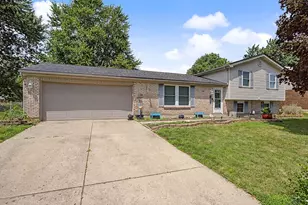 844 Sunset Dr, Englewood, OH 45322 - Photo 4