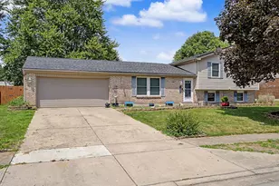 844 Sunset Dr, Englewood, OH 45322 - Photo 1