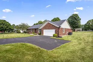 14991 Charm Hill Dr, Sidney, OH 45365 - Photo 4