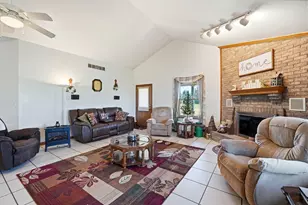 8400 N Montgomery County Line Rd, Brookville, OH 45309 - Photo 26