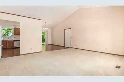 1146 Old Farm Lane, Springfield, OH 45503 - Photo 6